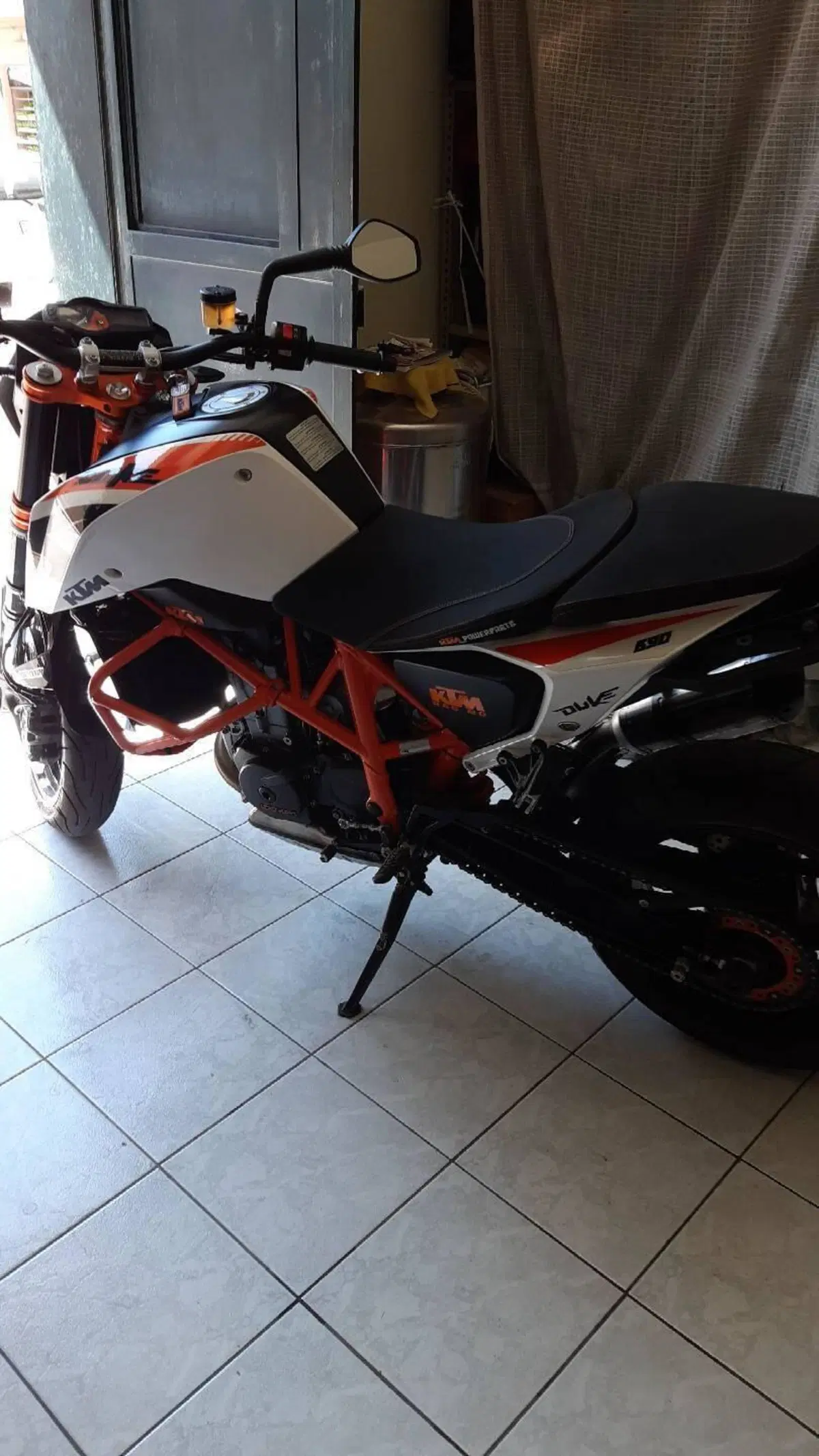 KTM 690 Duke R (2010 - 15) (7)