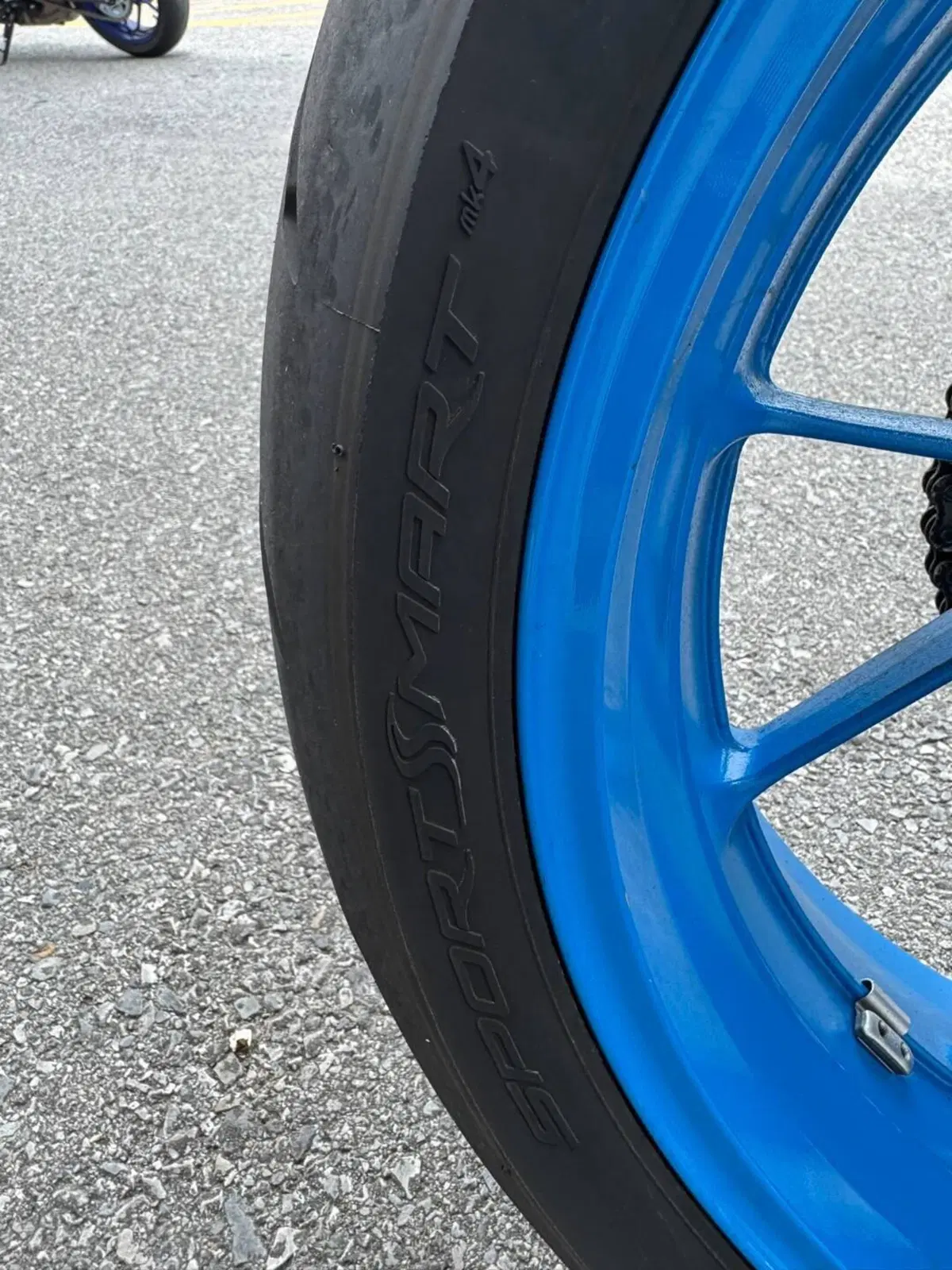 Suzuki GSX-8S (2023 - 24) (6)