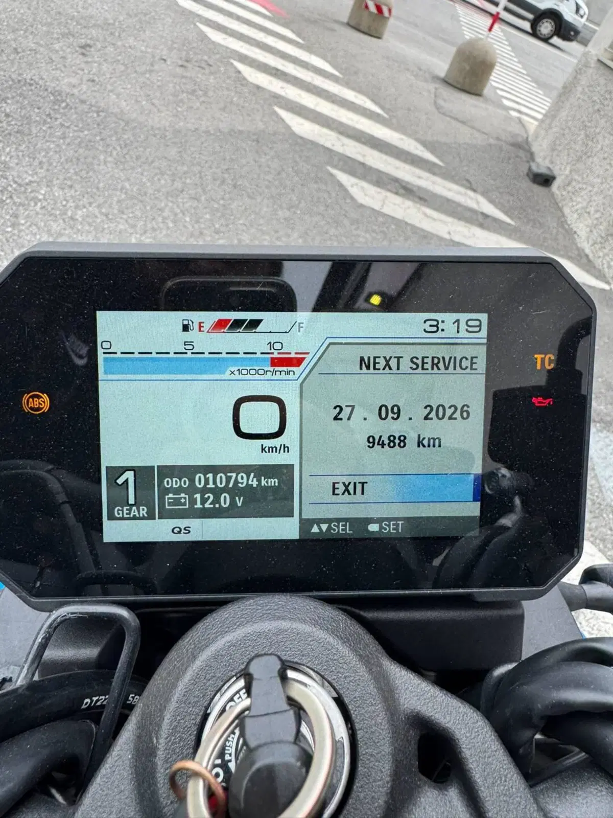 Suzuki GSX-8S (2023 - 24) (15)
