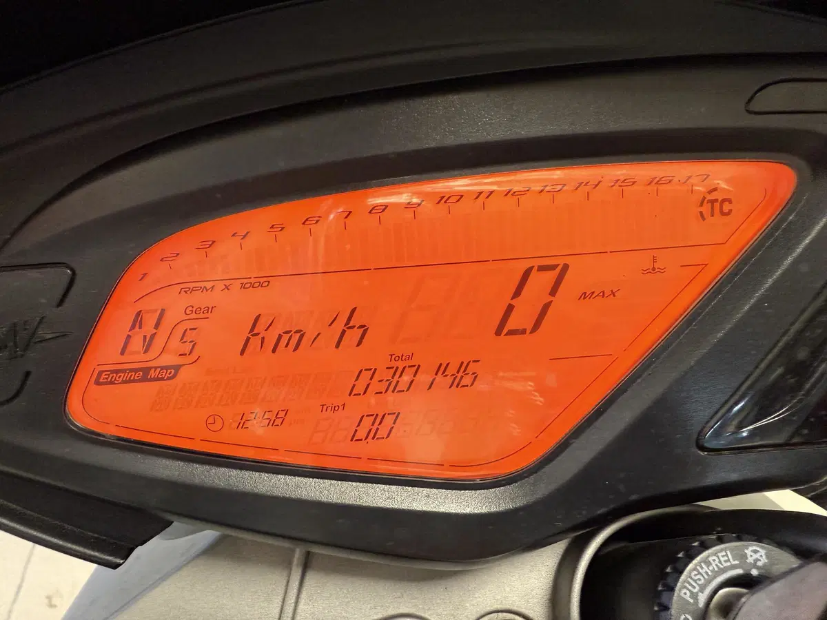 MV Agusta Brutale 675 EAS (2011 - 14) (7)