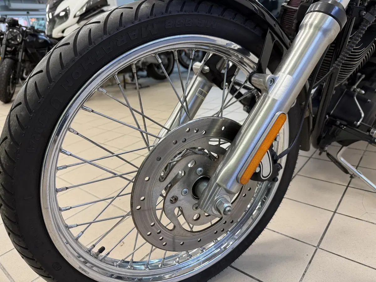 Harley-Davidson 1584 Night Train (2006 - 07) - FXSTB (7)