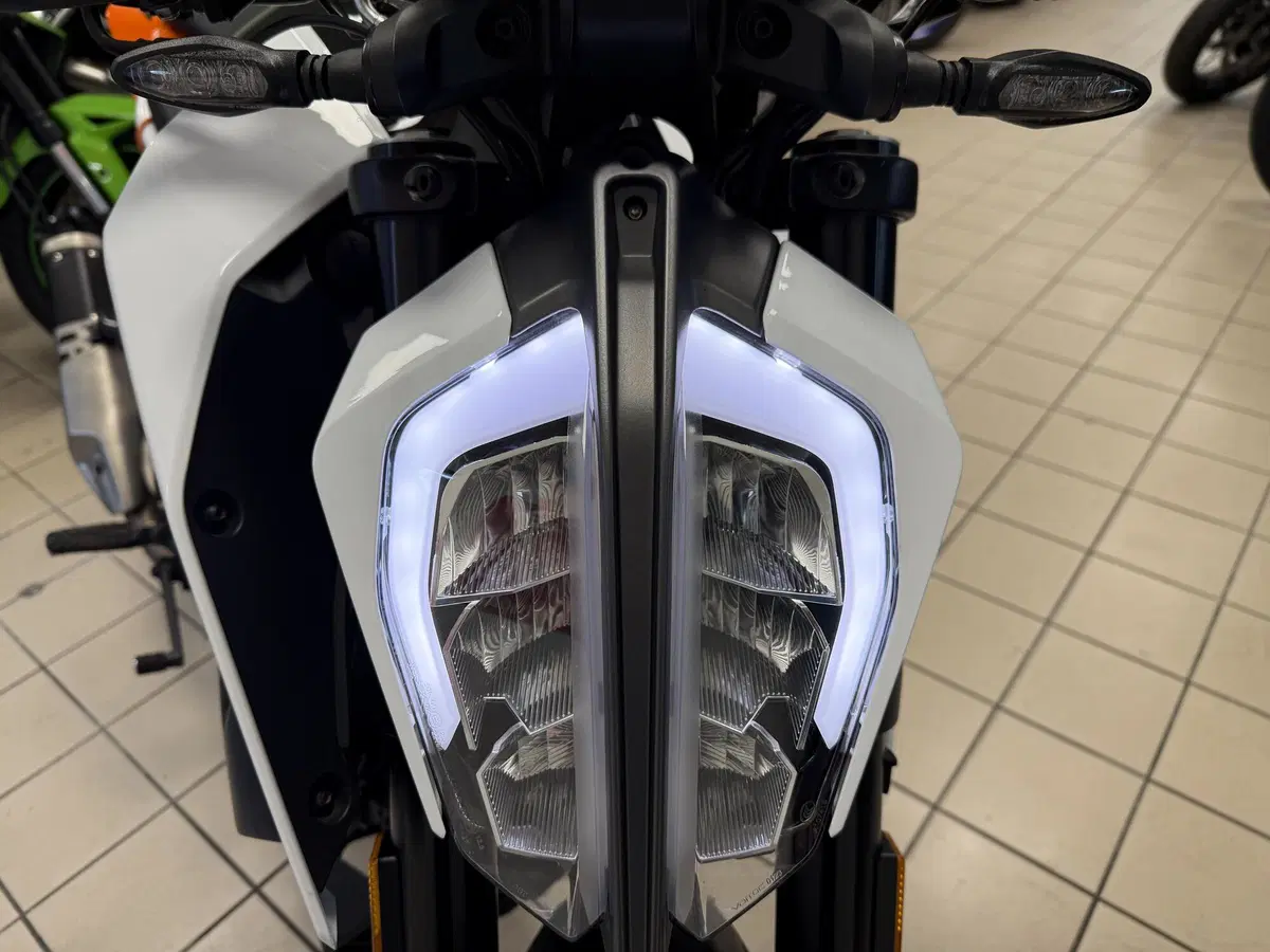 KTM 125 Duke (2024 - 25) (6)