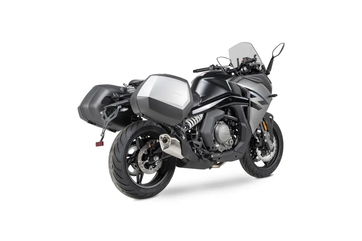 CFMOTO 650GT (2021 - 26) (8)