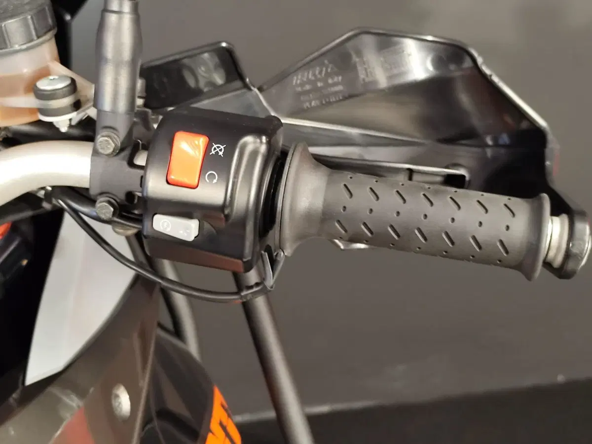KTM 1190 Adventure (2013 - 16) (13)