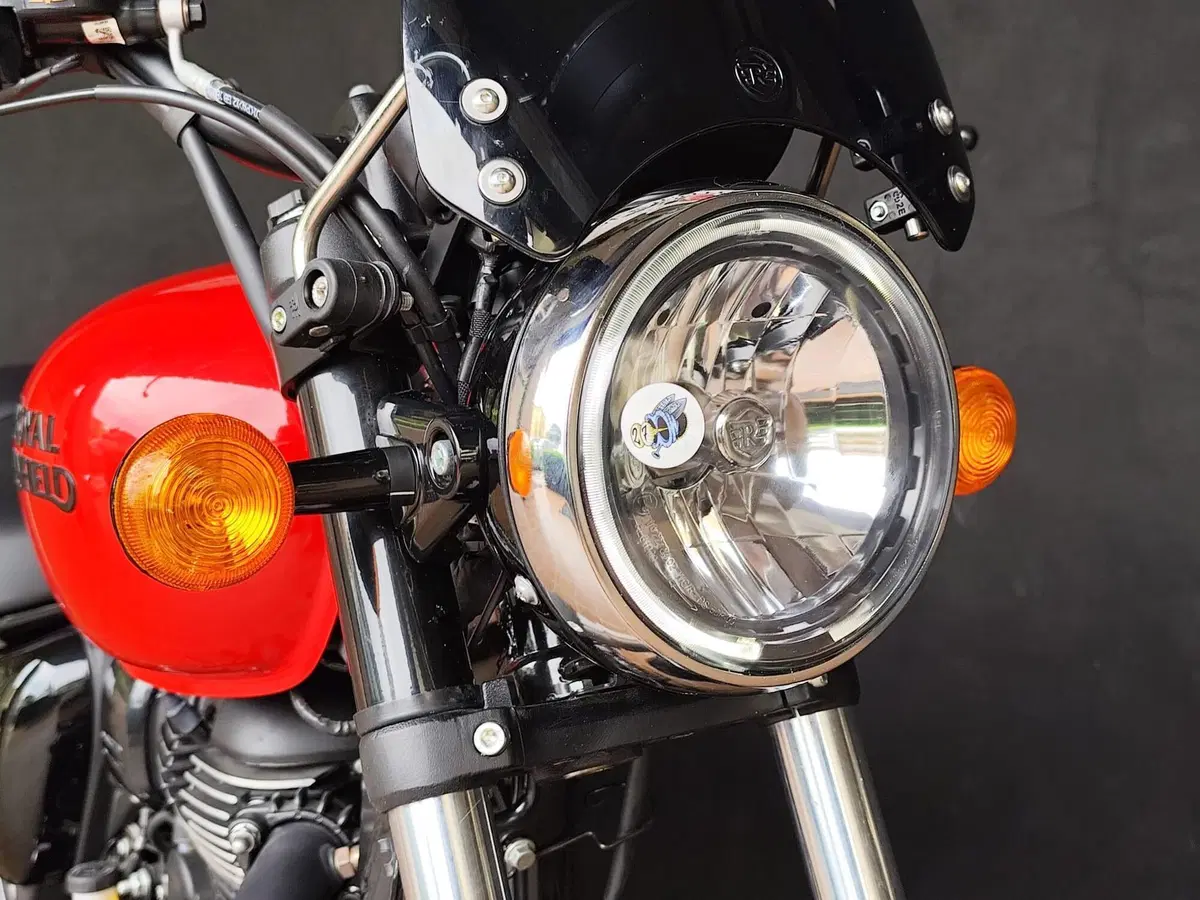Royal Enfield Meteor 350 (2021 - 26) (11)