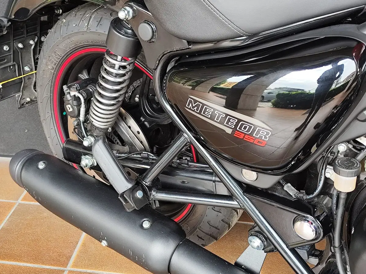Royal Enfield Meteor 350 (2021 - 26) (19)