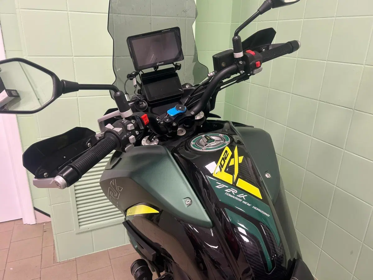 Benelli TRK 702X (2023 - 25) (9)