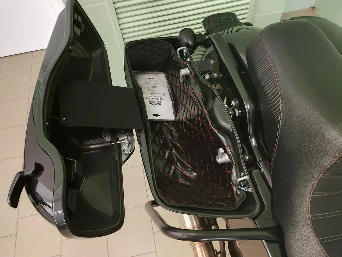 Harley-Davidson 1584 Road King (2006 - 07) - FLHR (12)
