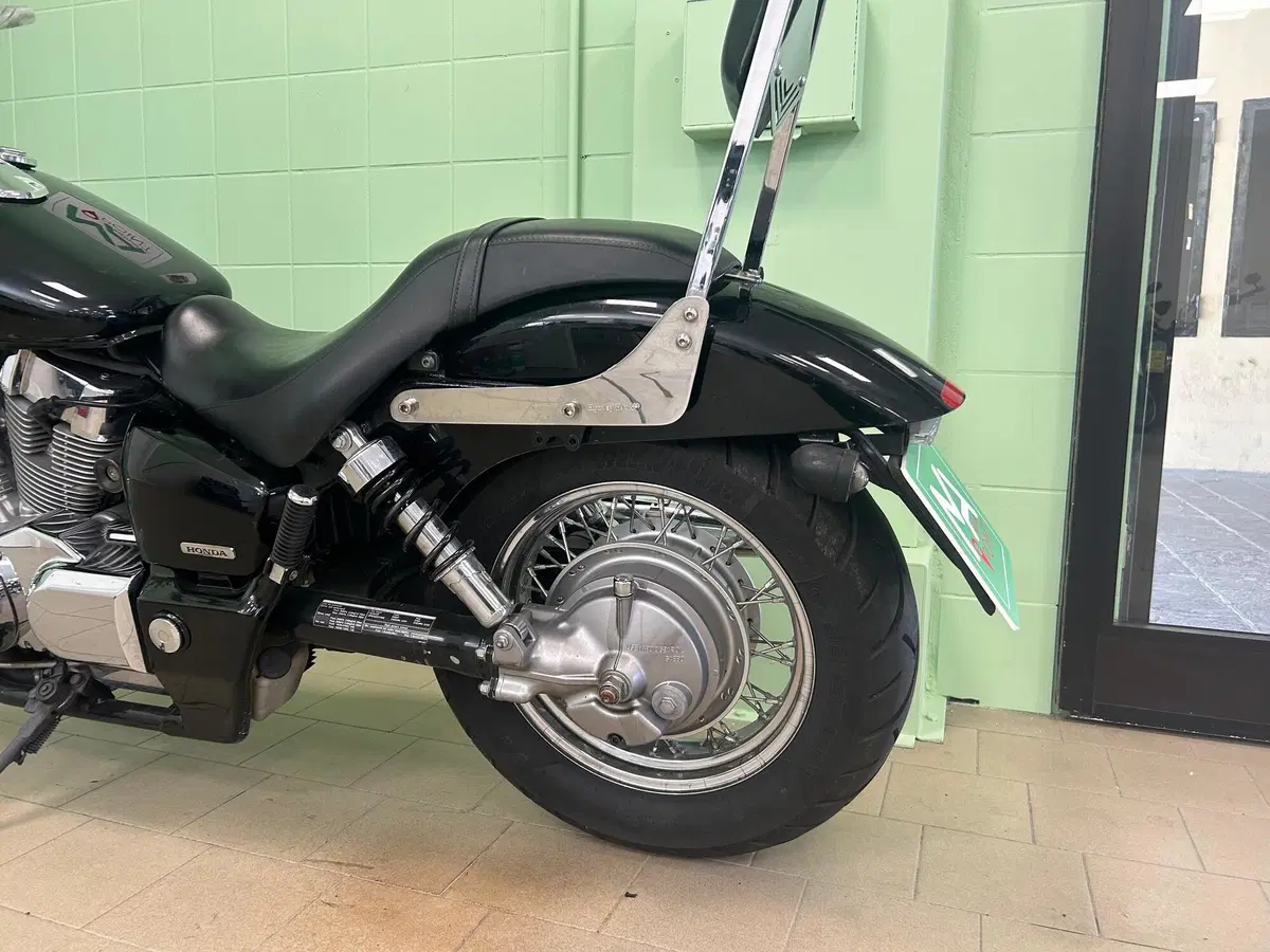 Honda VT 750 Shadow ABS (2007 - 13) (11)
