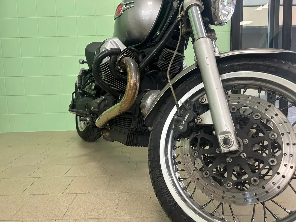 Moto Guzzi Bellagio (2007 - 14) (7)