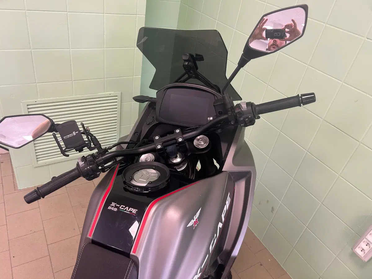 Moto Morini X-Cape 650 Alloy Wheels (2021 - 26) (7)