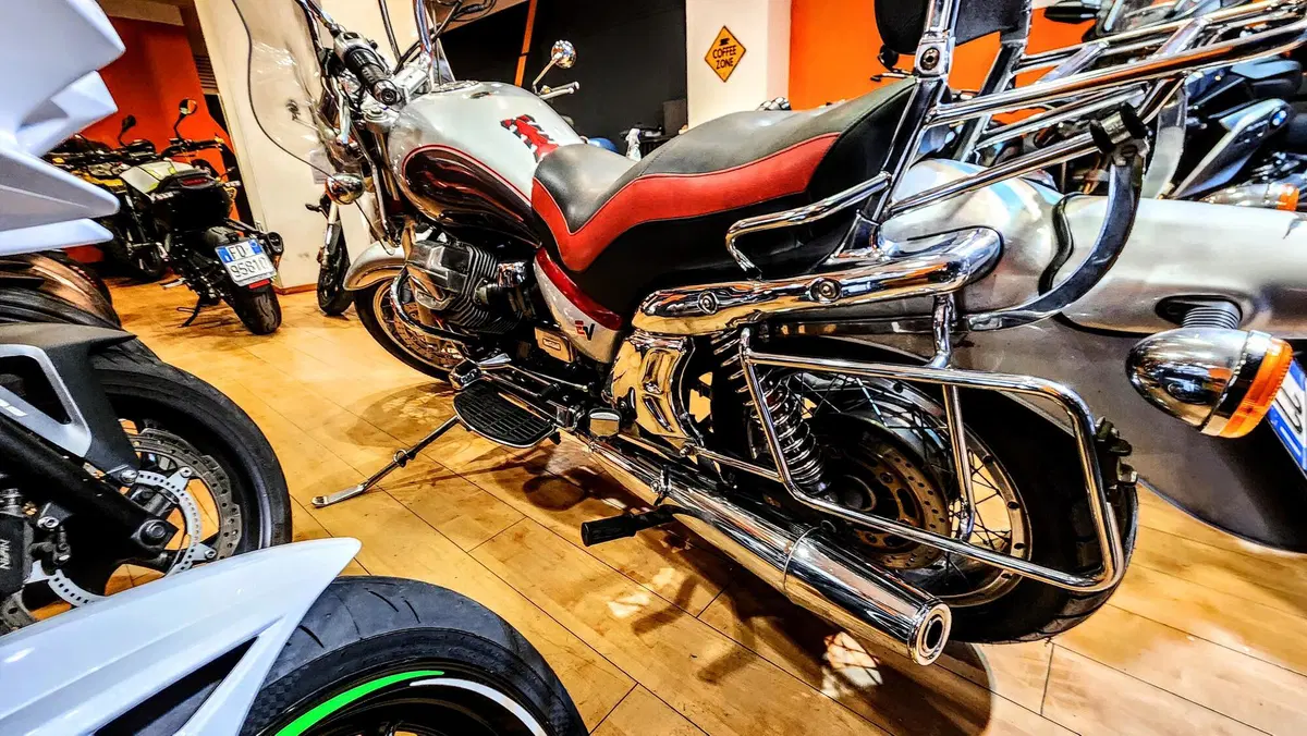Moto Guzzi California EV Touring (2002 - 06) (11)