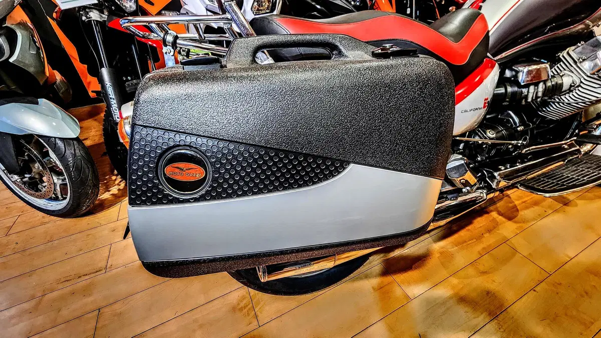 Moto Guzzi California EV Touring (2002 - 06) (19)