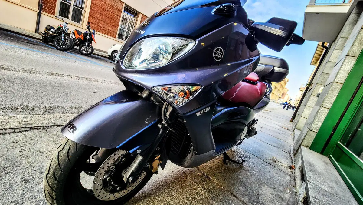 Yamaha T-Max 500 Black Max (2006 - 07) (17)