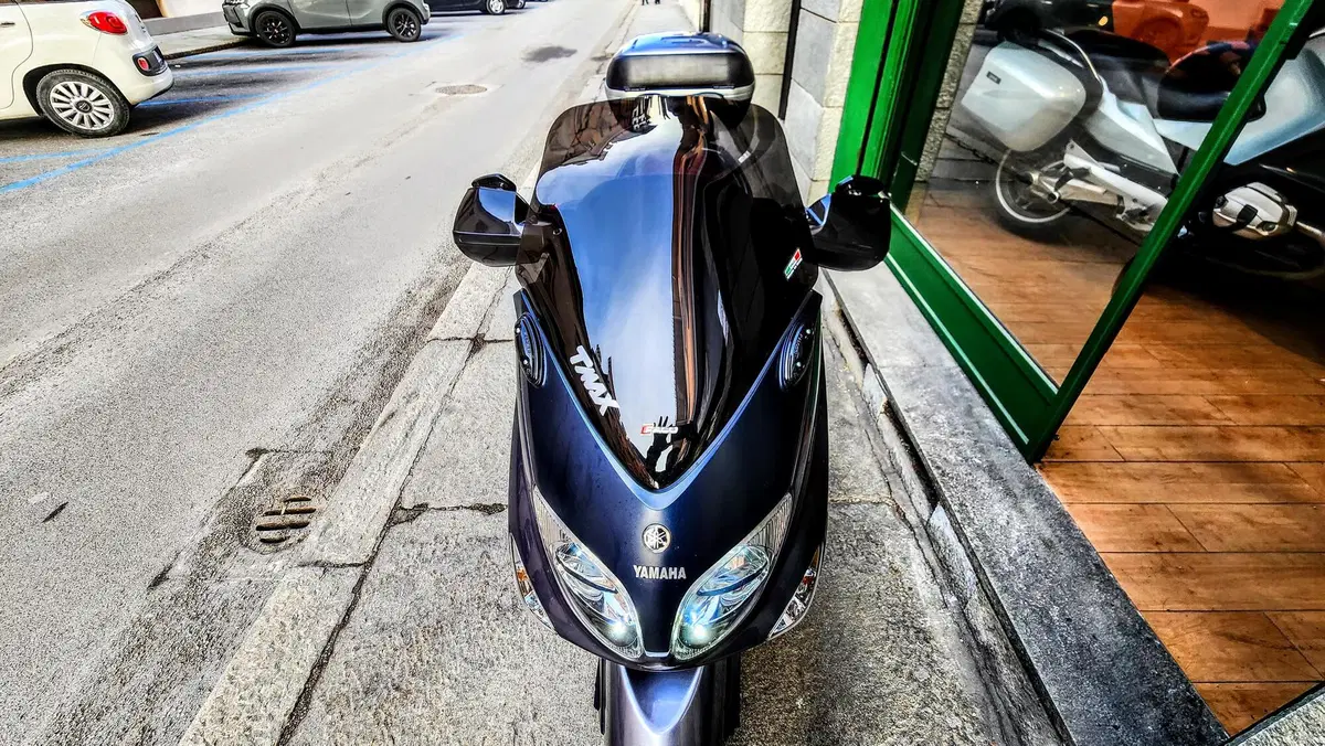 Yamaha T-Max 500 Black Max (2006 - 07) (18)