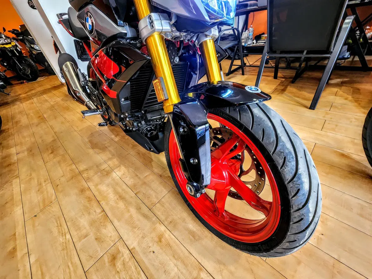 Bmw G 310 R (2021 - 25) (6)