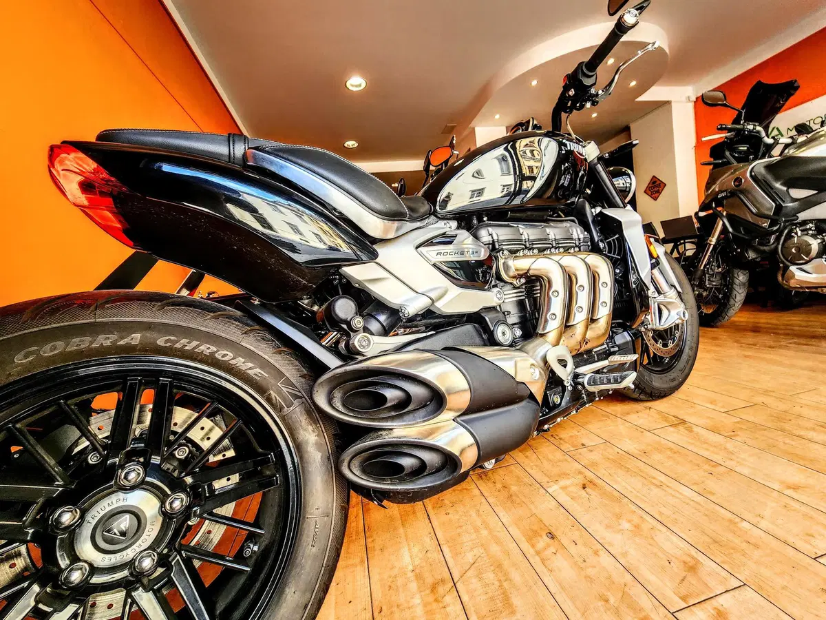 Triumph Rocket 3 R (2021 - 24) (12)