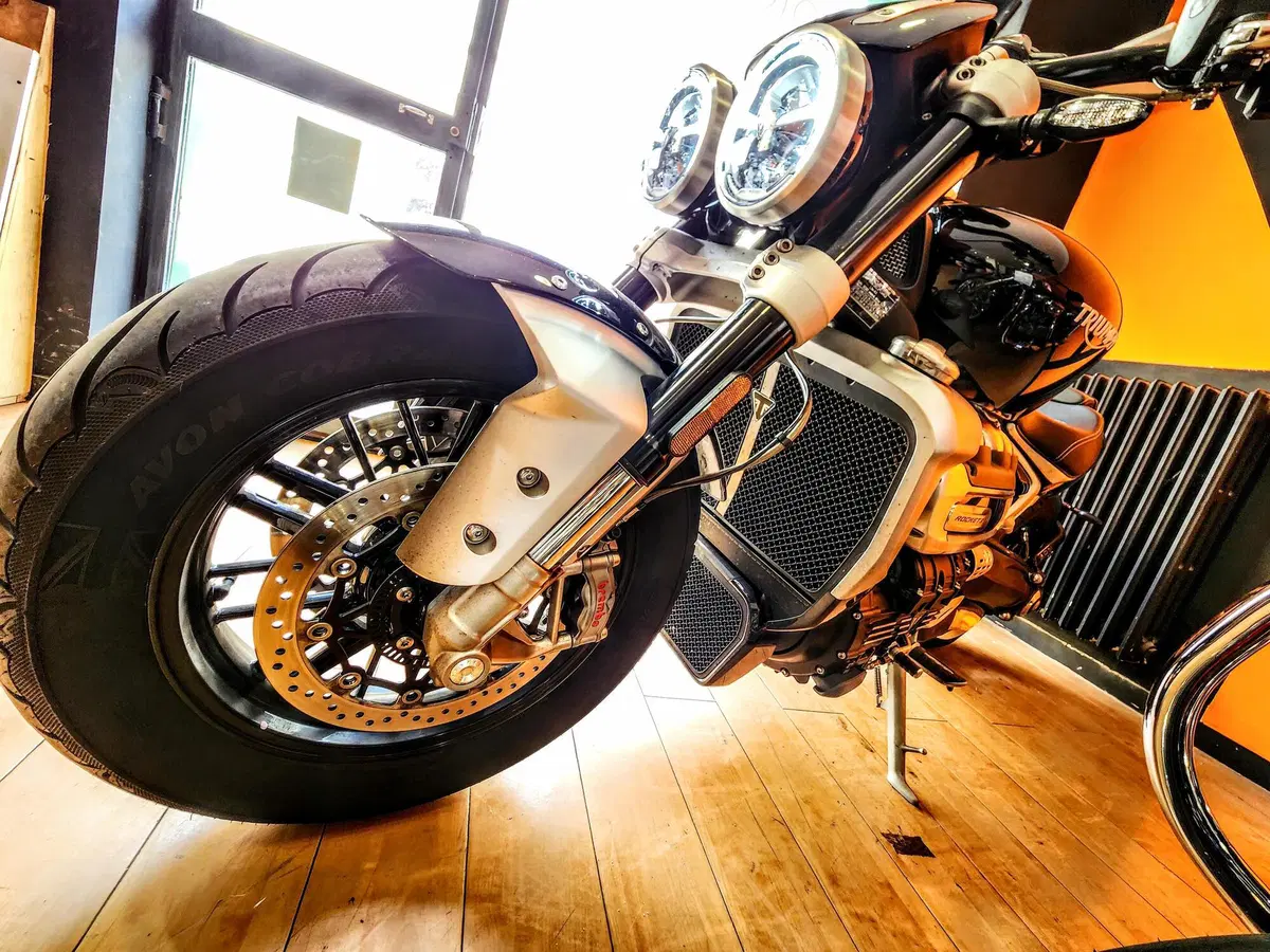 Triumph Rocket 3 R (2021 - 24) (19)