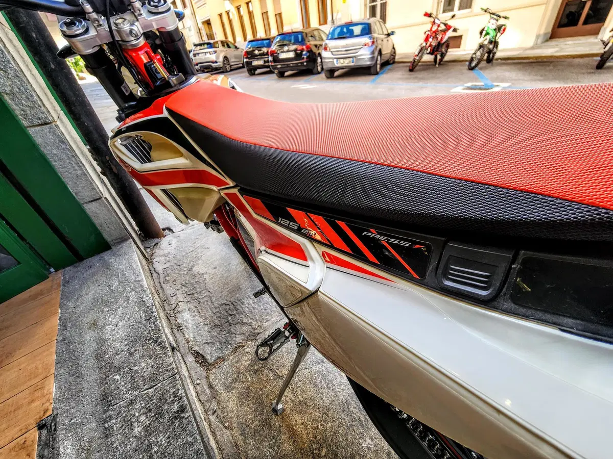 Betamotor RR 125 2T Enduro (2021) (18)