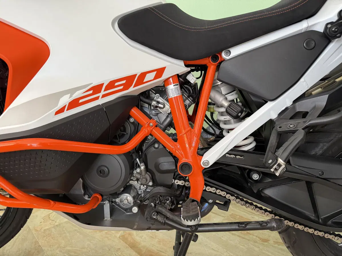 KTM 1290 Super Adventure R (2022 - 25) (7)
