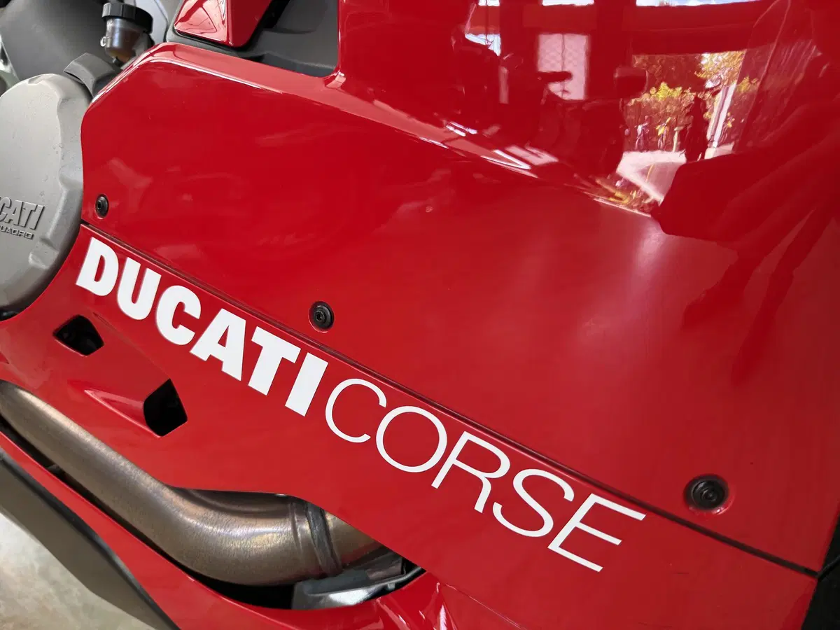 Ducati Panigale V2 955 (2020) (11)