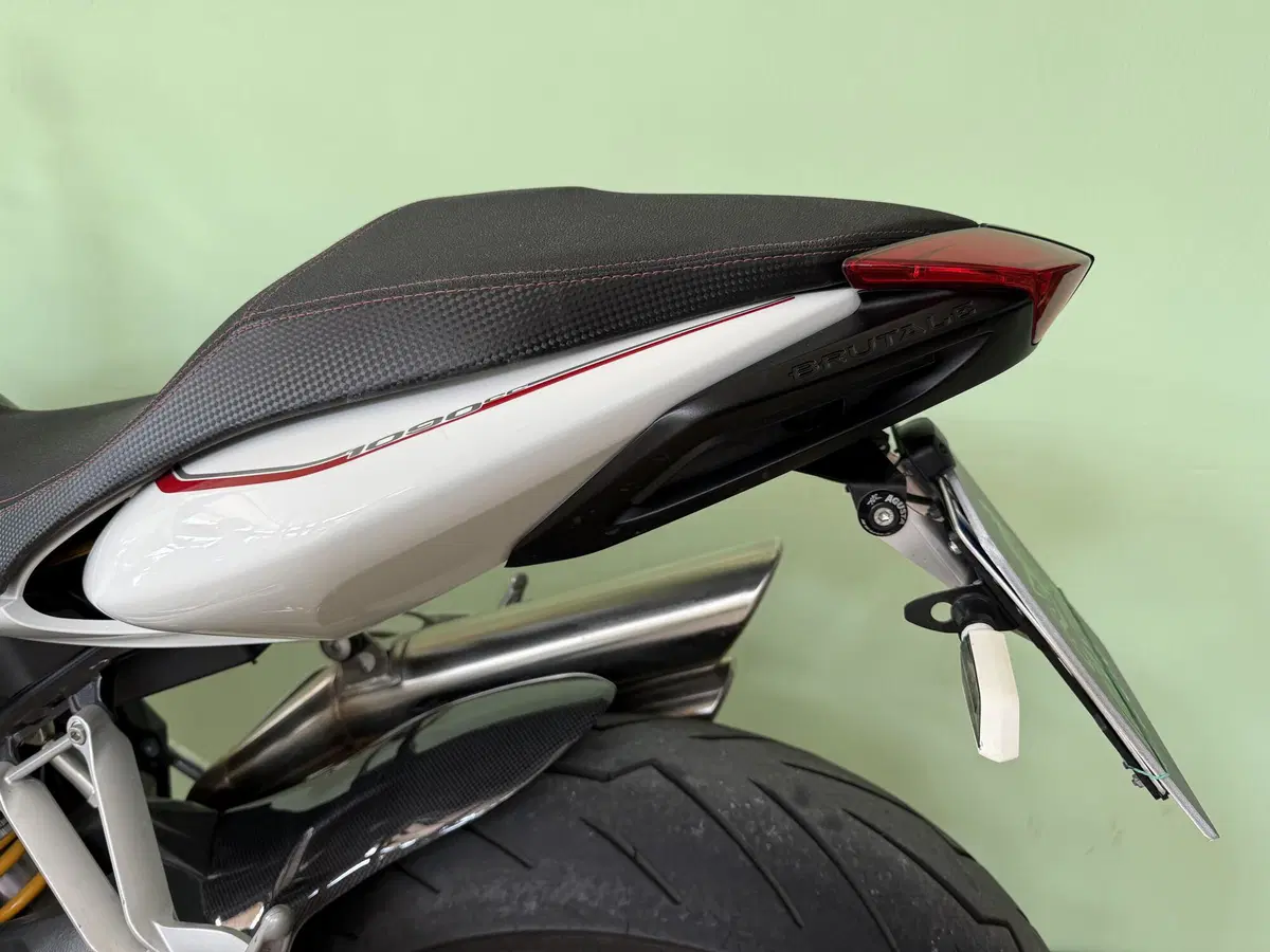 MV Agusta Brutale 1090 R (2012 - 15) (6)