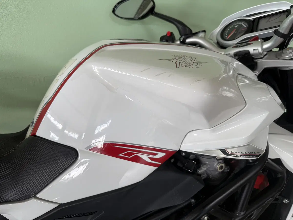 MV Agusta Brutale 1090 R (2012 - 15) (20)