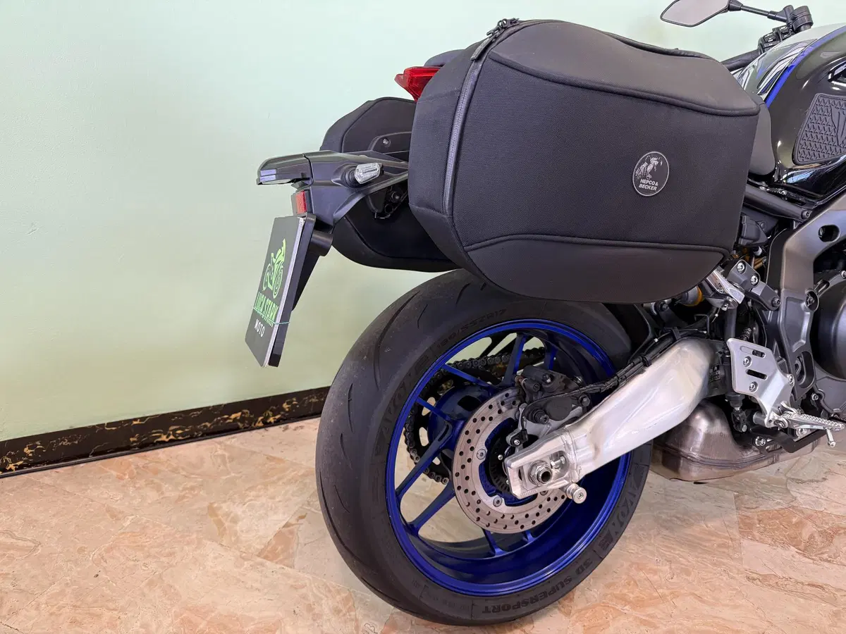 Yamaha MT-09 SP (2021 - 23) (10)