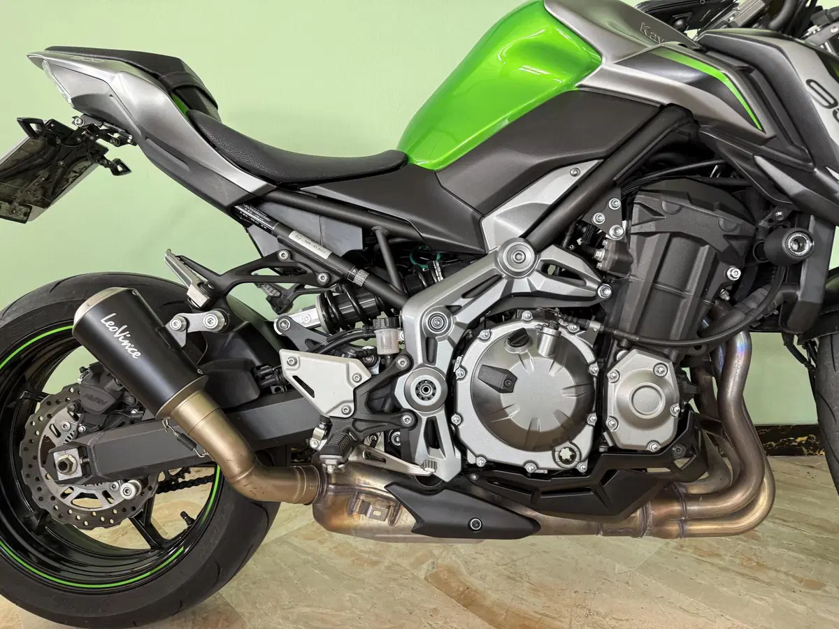 Kawasaki Z 900 (2019) (16)