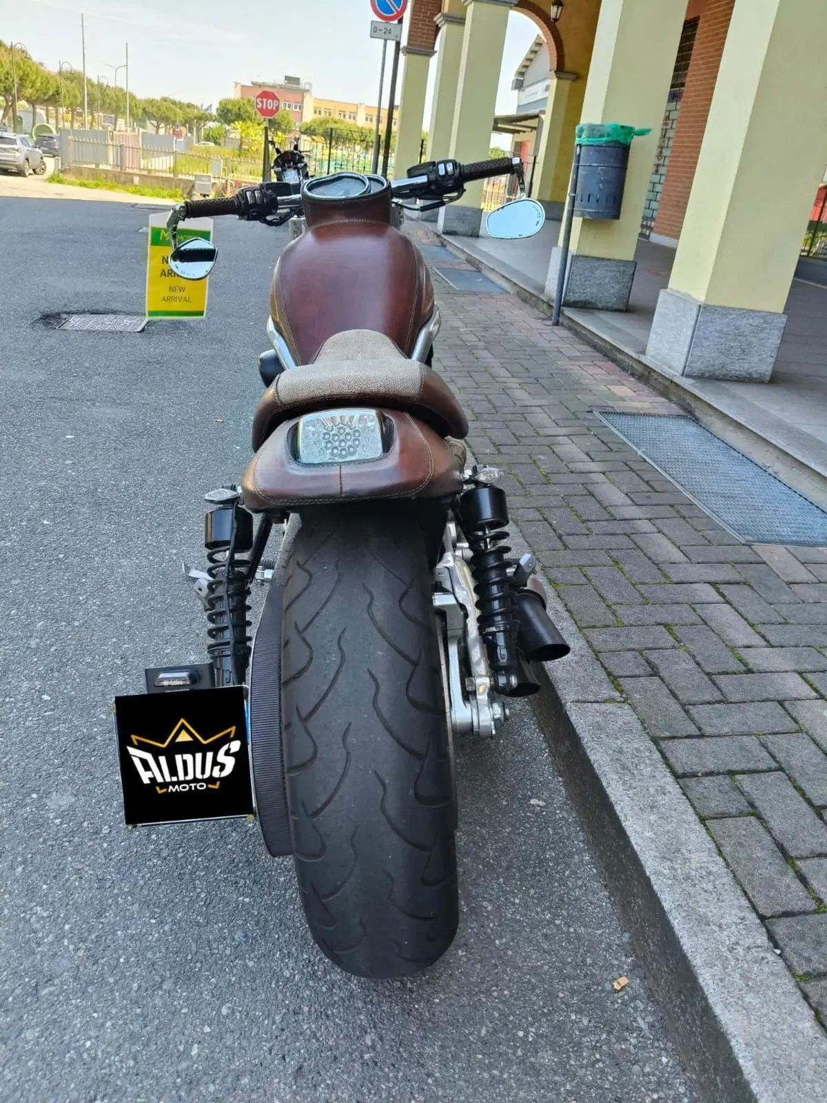 Harley-Davidson 1130 Street Rod (2006 - 07) - VRSCR (8)