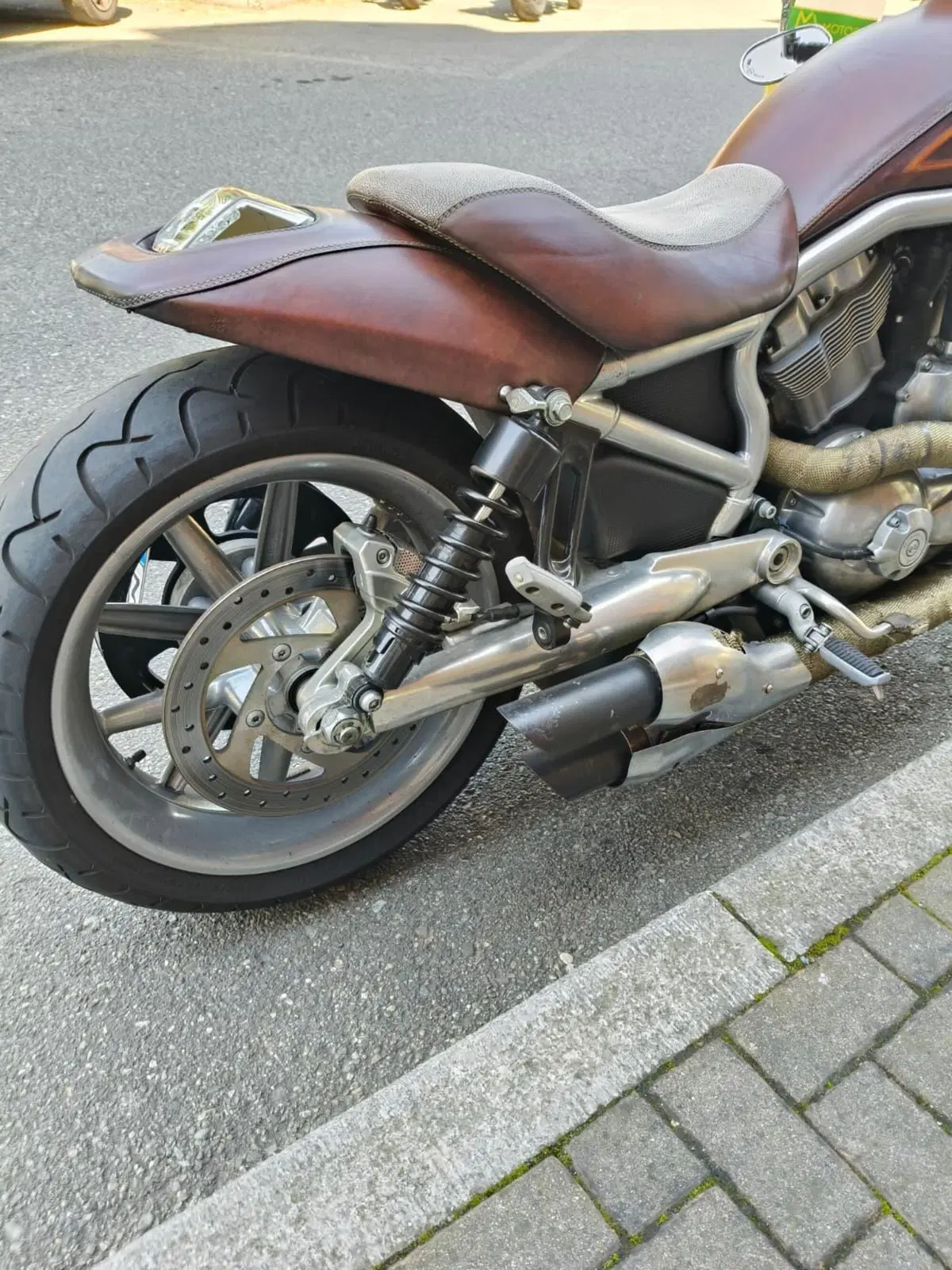 Harley-Davidson 1130 Street Rod (2006 - 07) - VRSCR (9)