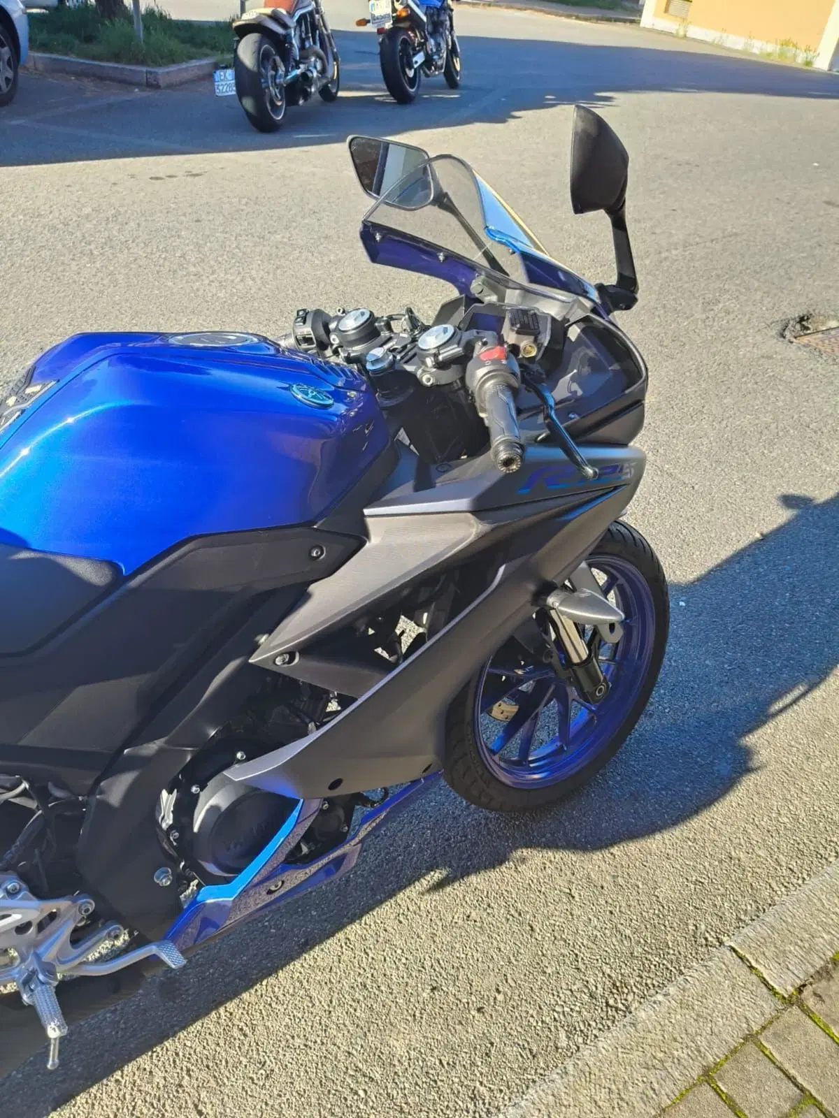Yamaha YZF R125 (2023 - 26) (8)