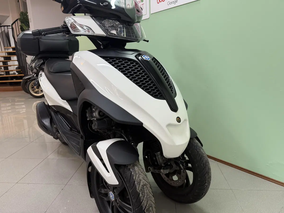 Piaggio Mp3 300 ie Yourban ERL/LT (2011 - 16) (7)