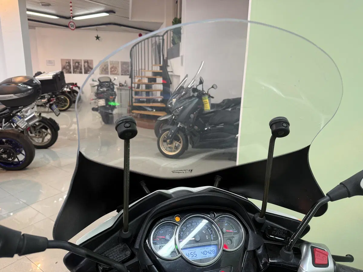 Piaggio Mp3 300 ie Yourban ERL/LT (2011 - 16) (15)