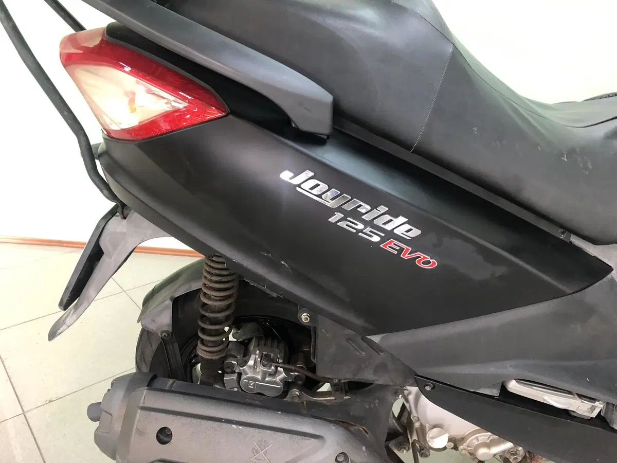 Sym Joyride 125 EVO (2008 - 17) (14)