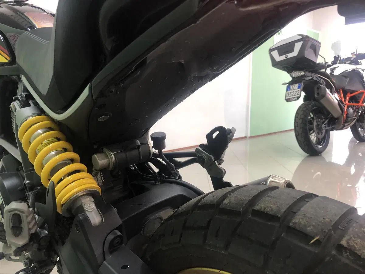 Ducati Scrambler 800 Desert Sled (2017 - 20) (6)