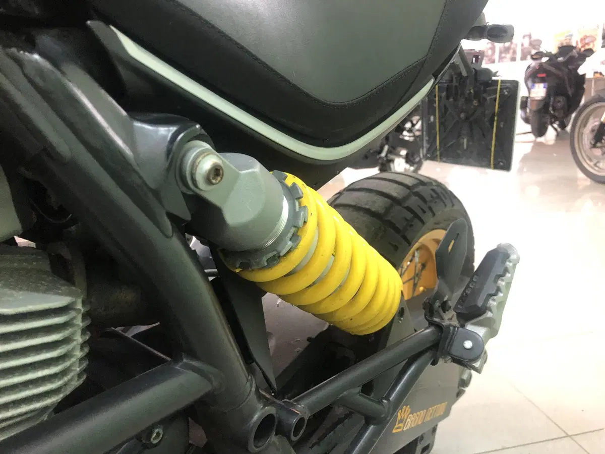 Ducati Scrambler 800 Desert Sled (2017 - 20) (9)