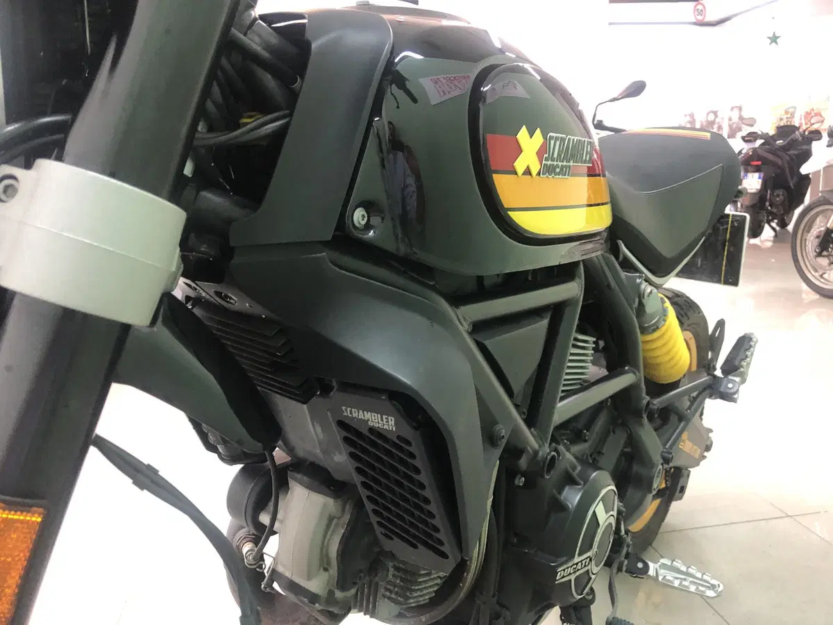 Ducati Scrambler 800 Desert Sled (2017 - 20) (10)