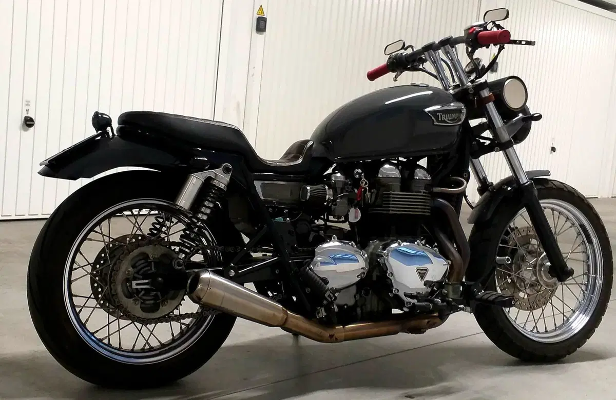 Triumph Bonneville T100 (2001 - 07) (11)