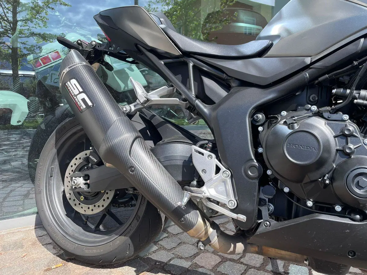 Honda CB 1000 Hornet (2025 - 26) (7)