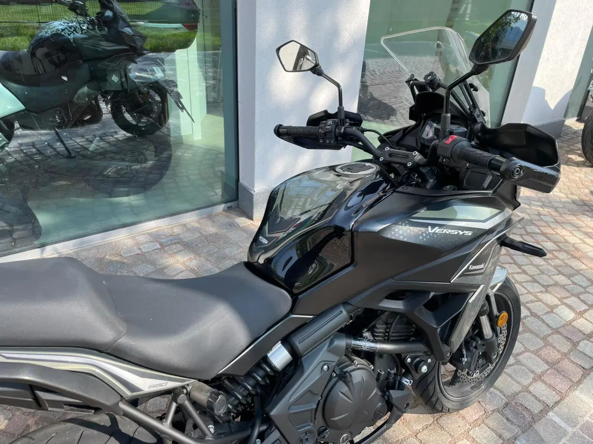 Kawasaki Versys 650 (2021 - 24) (13)