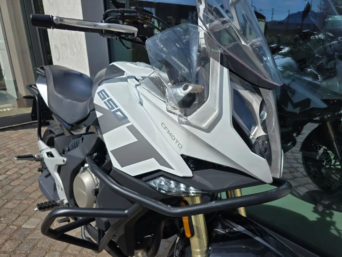 CFMOTO 650MT (2021 - 24) (10)