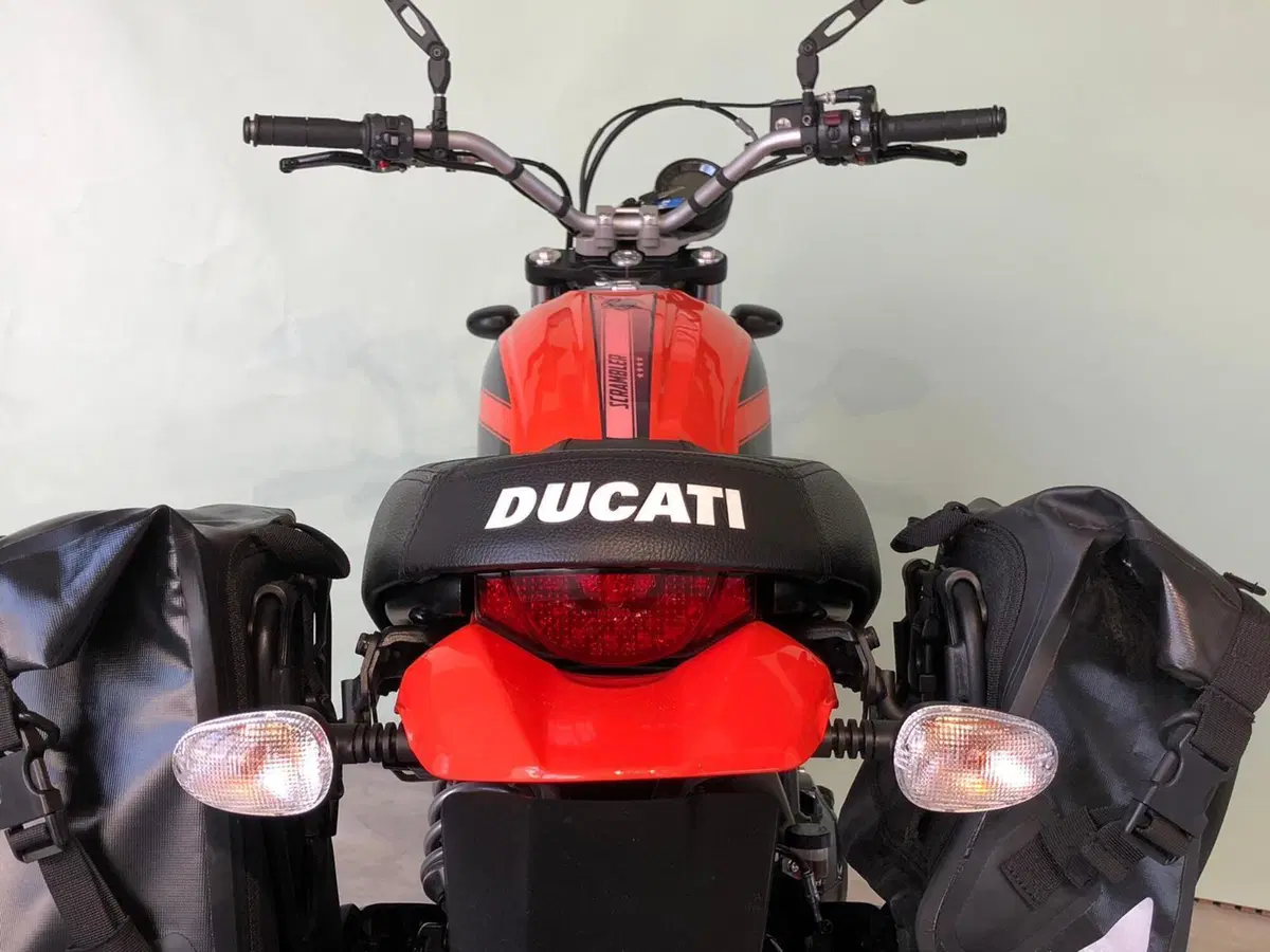 Ducati Scrambler 400 Sixty 2 (2016 - 21) (7)