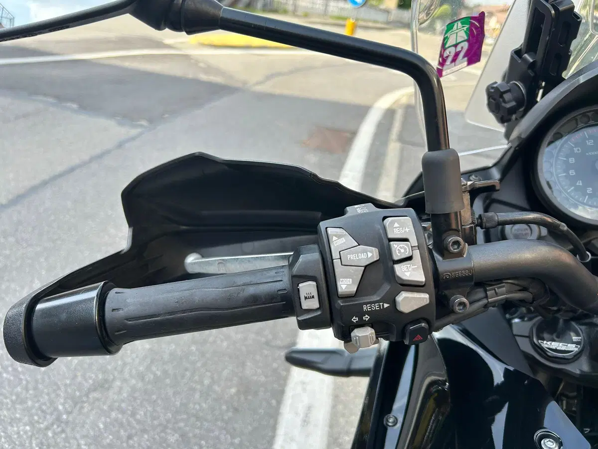 Kawasaki Versys 1000 SE Grand Tourer (2022 - 24) (12)