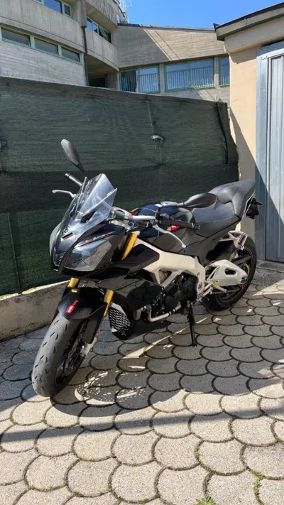 Aprilia Tuono V4 R APRC ABS (2013 - 15) usata
