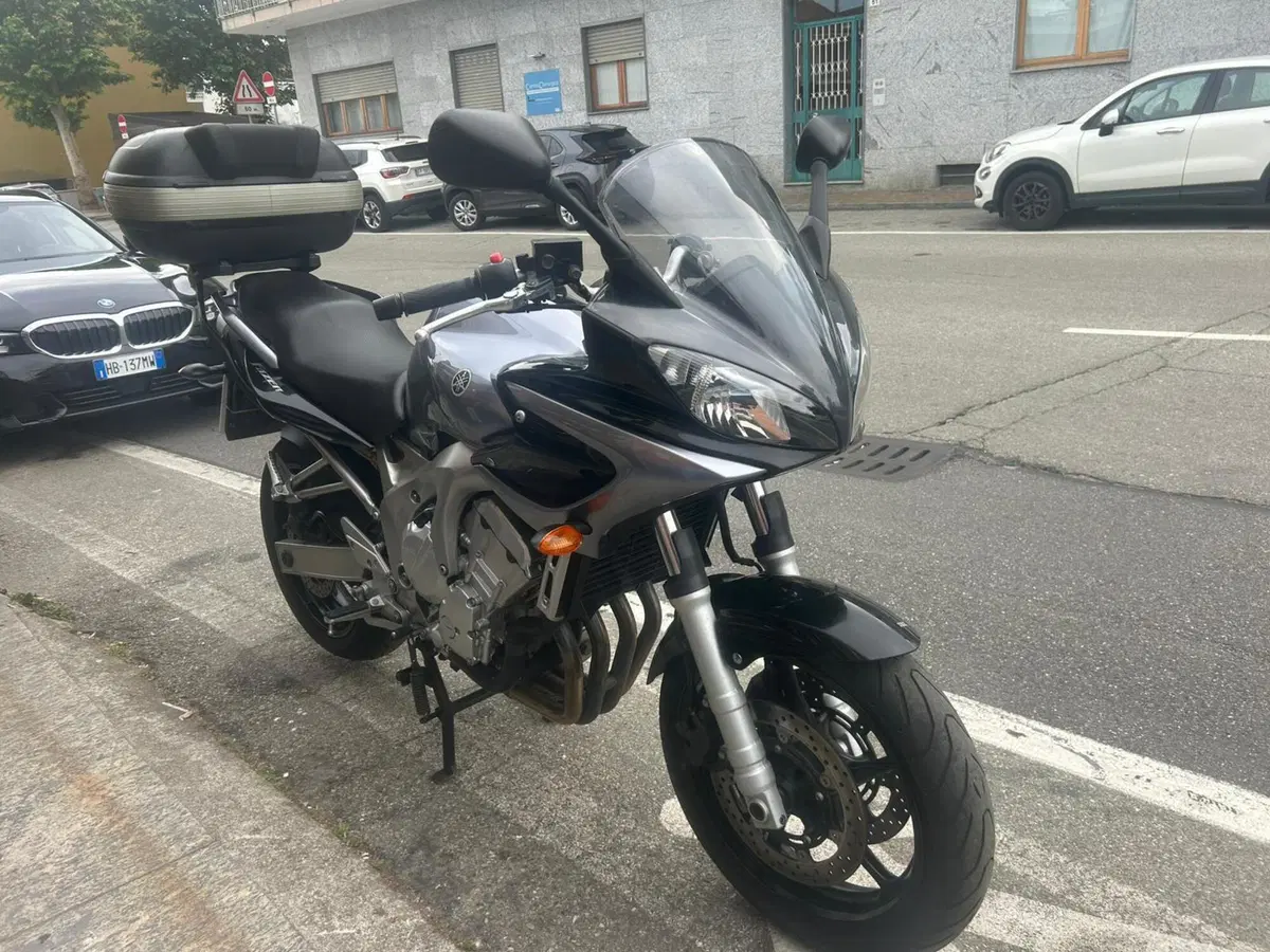 Yamaha FZ6 Fazer (2004 - 07) (6)