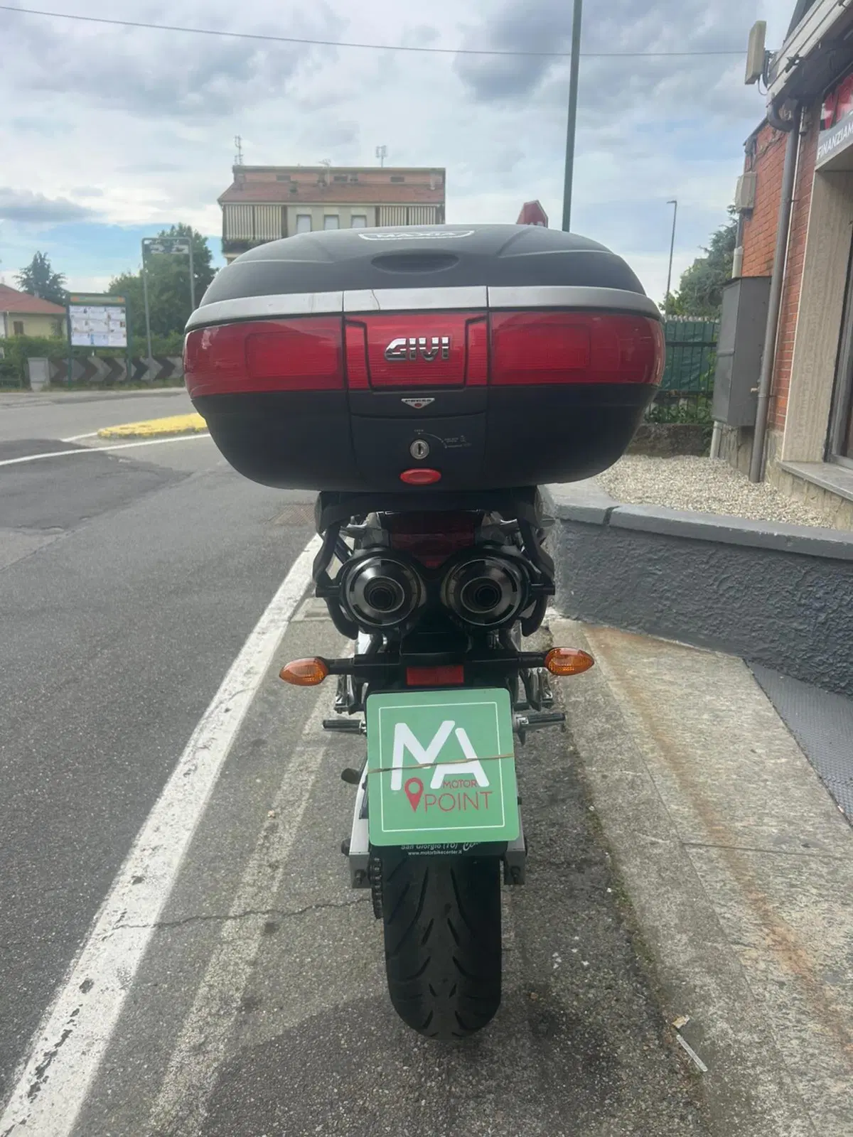 Yamaha FZ6 Fazer (2004 - 07) (9)