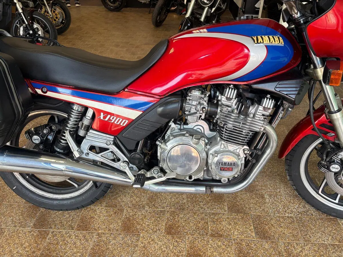 Yamaha XJ 900 (1983 - 85) (13)