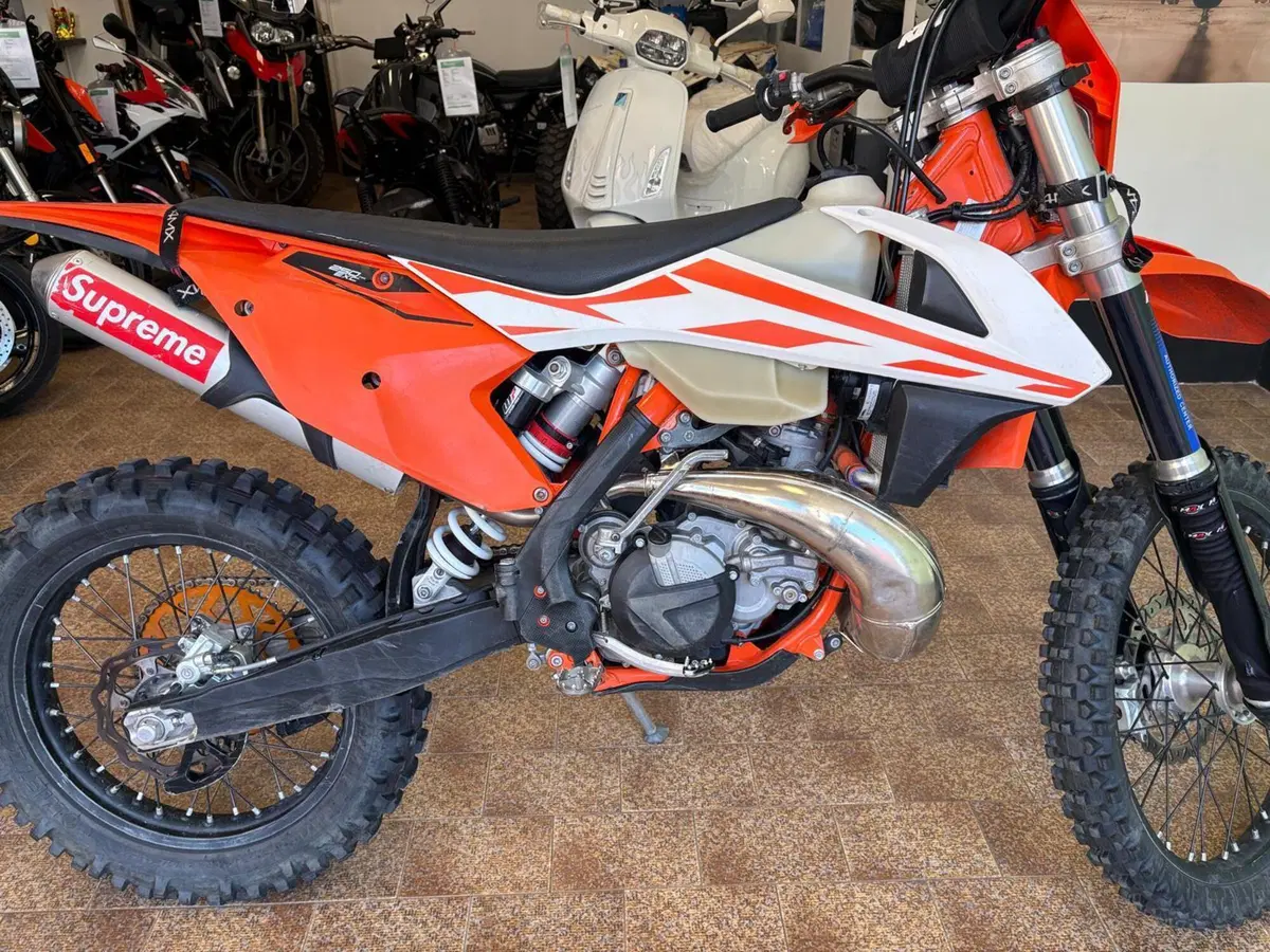 KTM 250 EXC TPI (2019) (13)