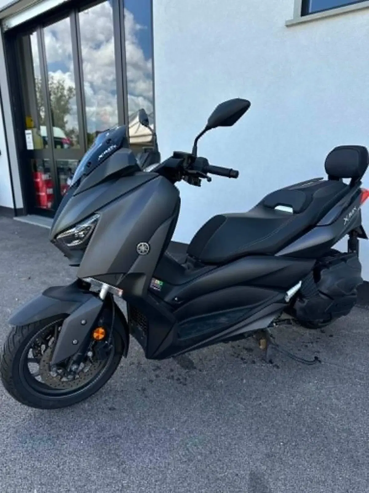 Yamaha X-Max 400 ABS (2017 - 20) (2)